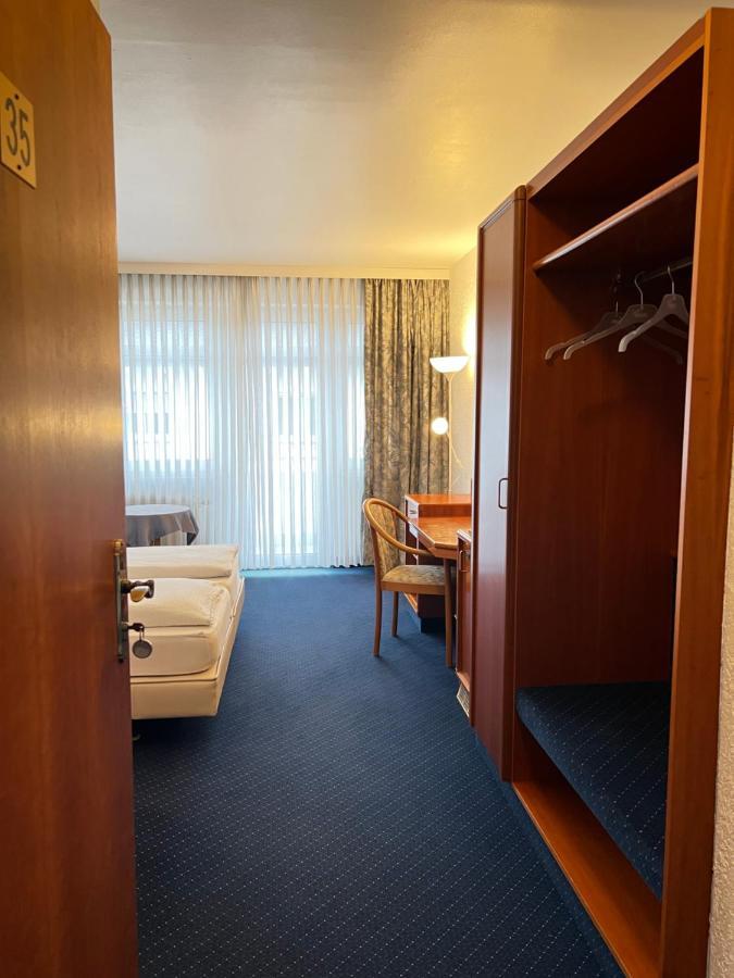 Hotel Weller Kahl Am Main Exteriör bild